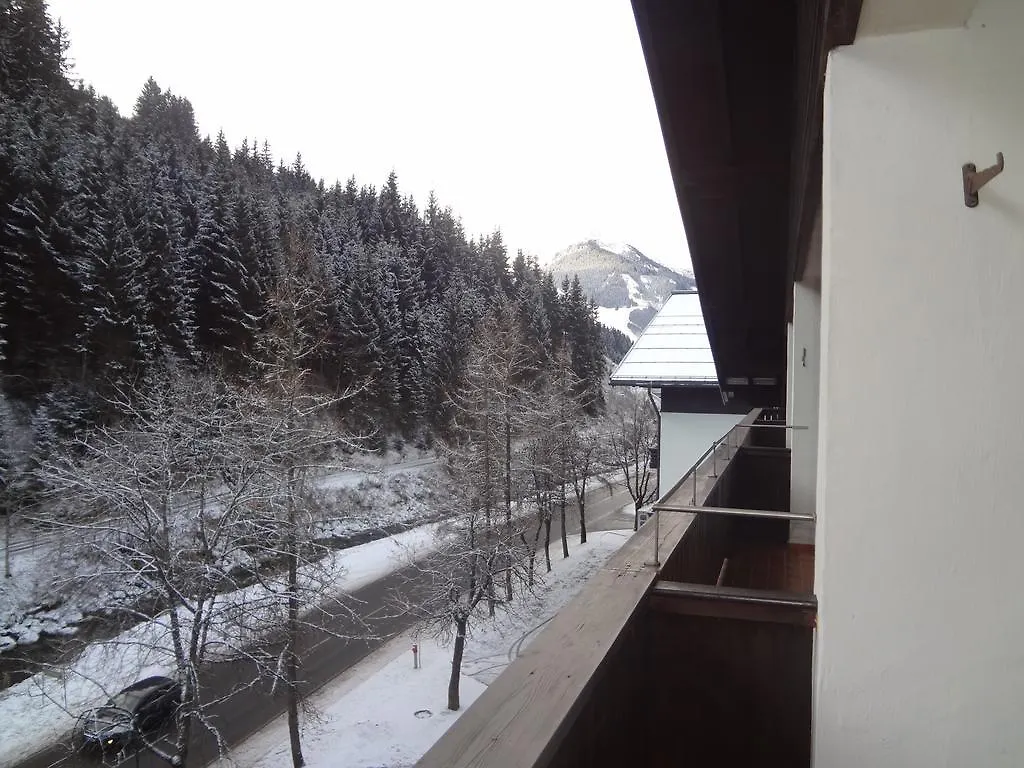 Alpenappartement Bartl Saalbach-Hinterglemm